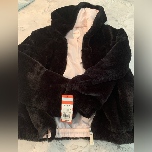NWT Cat and Jack faux fur lined jacket size 14/16 kids! - Picture 4 of 4